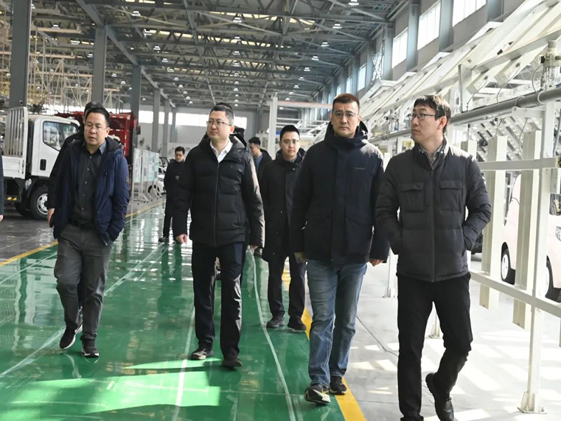 调研组莅临赫迈弗考察指导